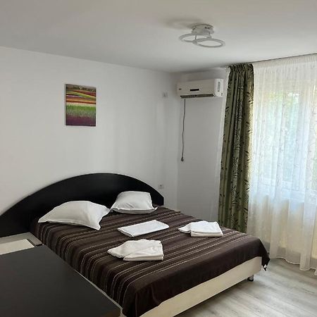 Vila Iris Mamaia Nord Năvodari Kültér fotó
